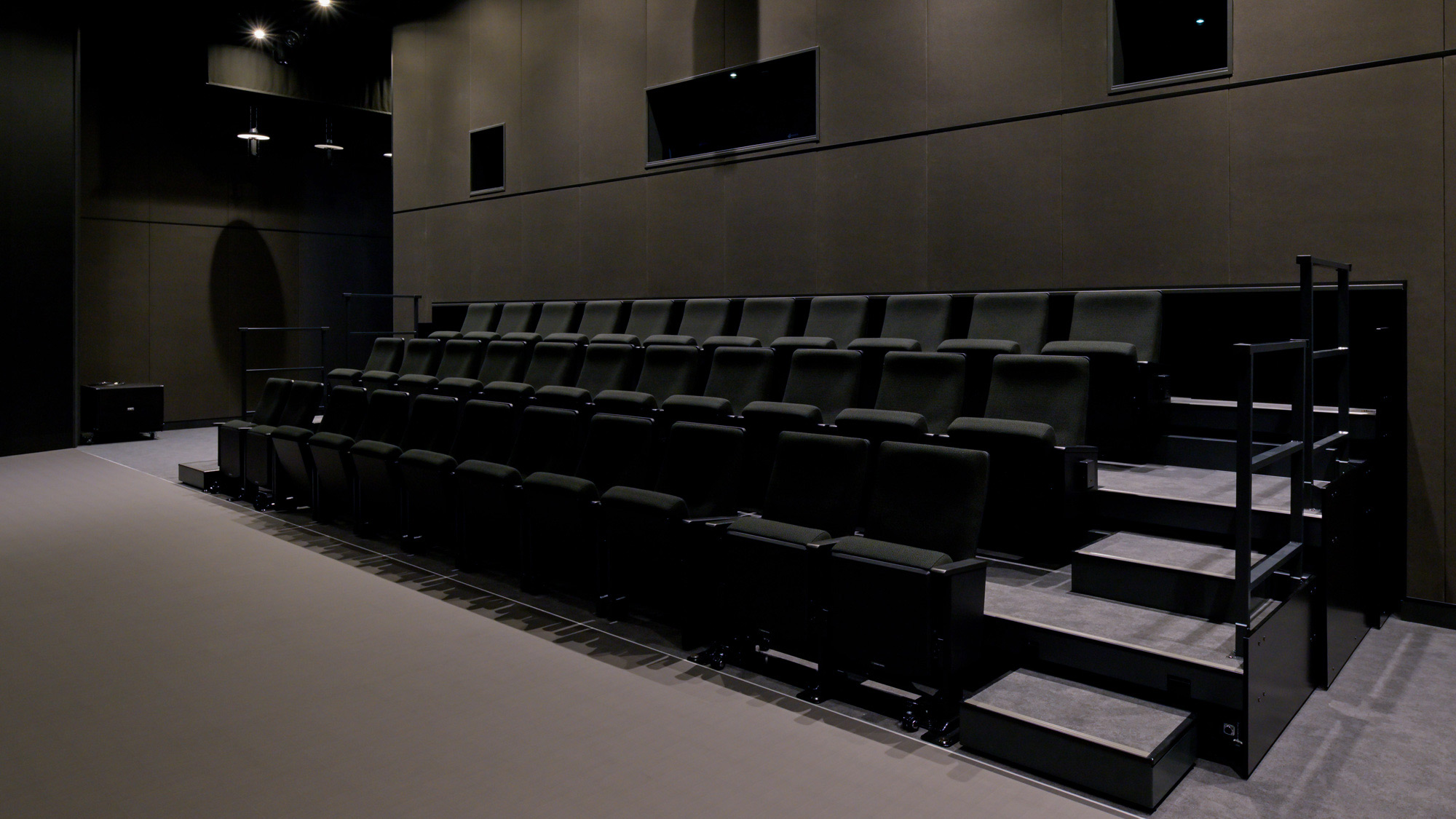 KOISHIKAWA XROSS VR THEATER